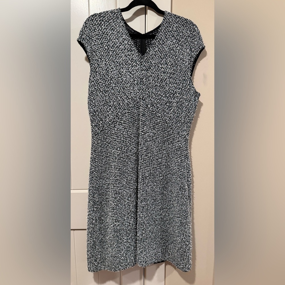 NWT St. JOHN Size 14 Multi Black White Mint Cap Sleeve V-Neck Dress Empire Waist - Picture 3 of 16